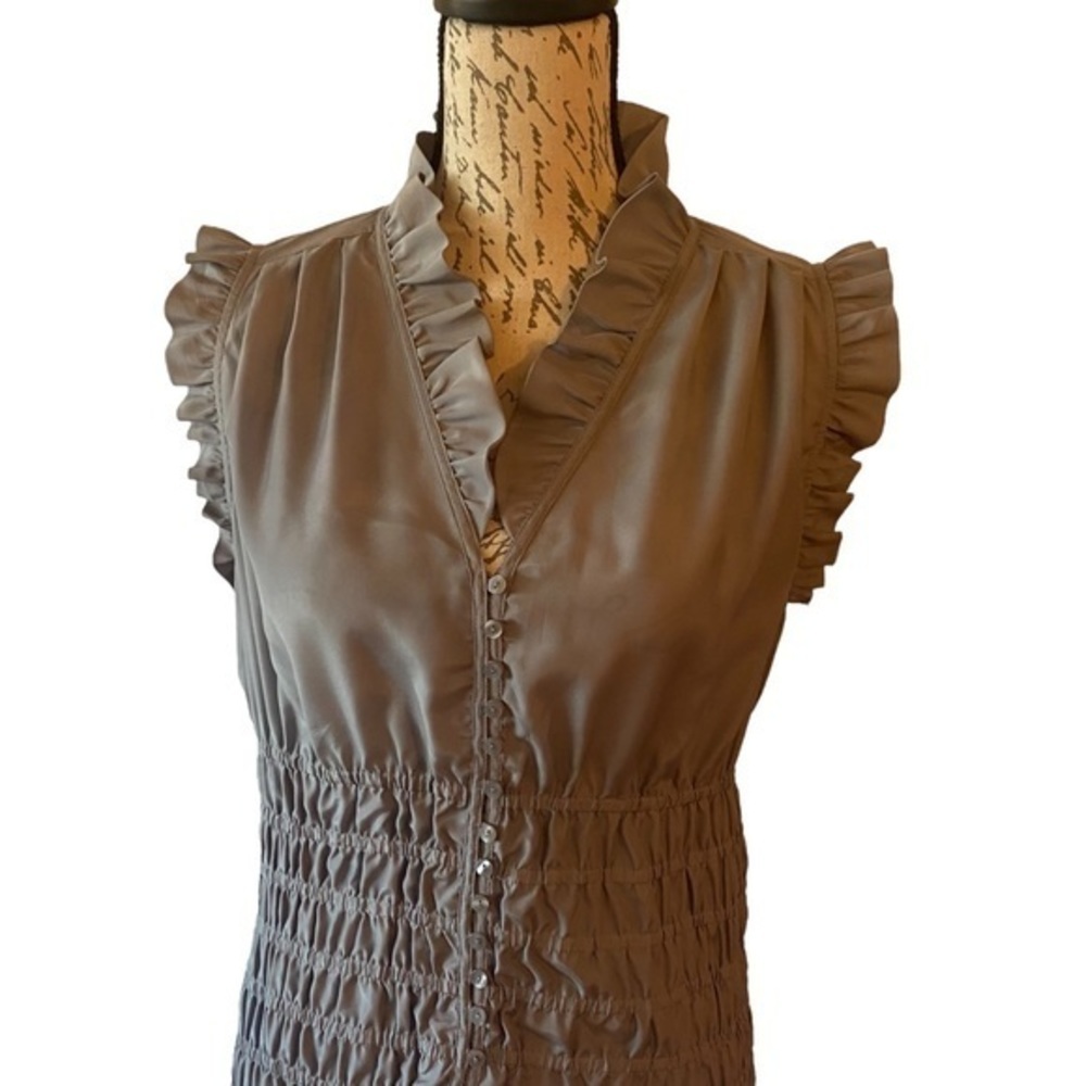Basque Tupe Button up Blouse - Picture 3 of 7